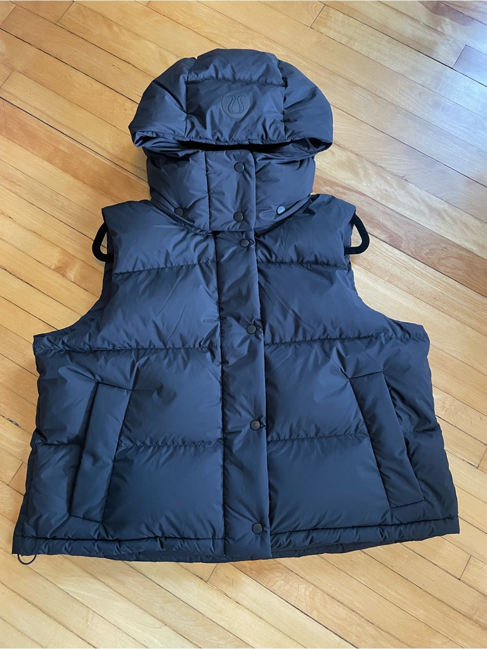 LULULEMON Wonder Puff Cropped Vest Hooded 600 Down Fill Water Repellent 10